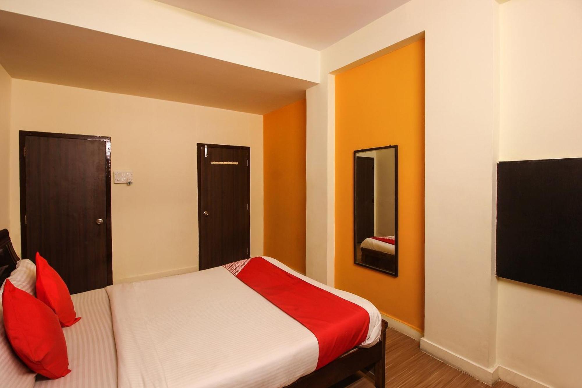 Super Collection O Begumpet Formerly Alpine Glow Sunrise حيدر أباد المظهر الخارجي الصورة