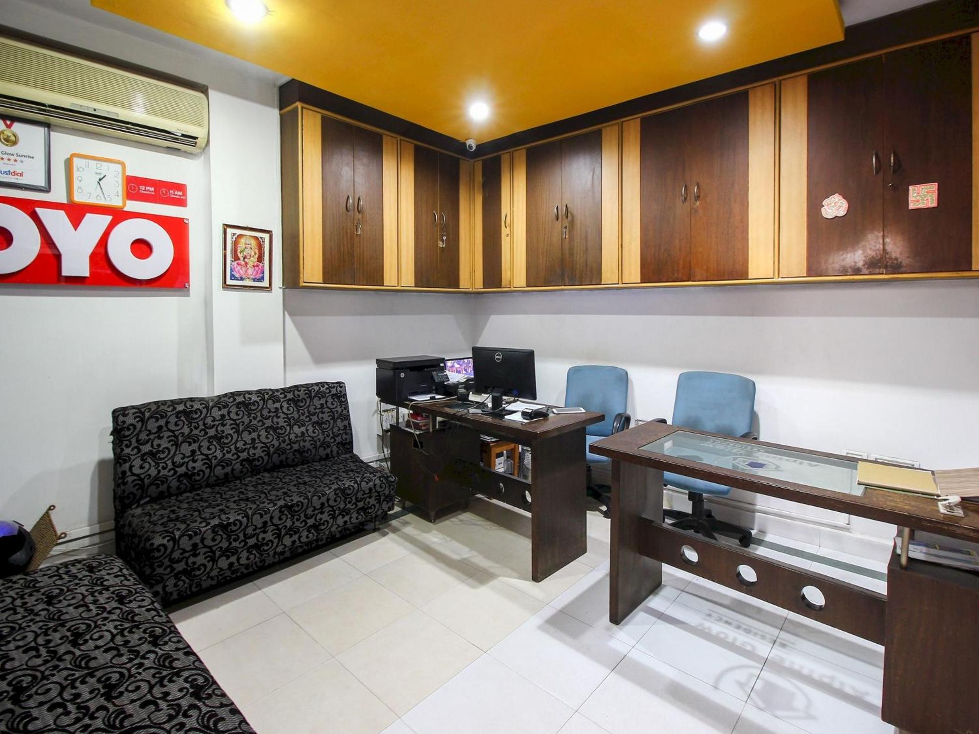 Super Collection O Begumpet Formerly Alpine Glow Sunrise حيدر أباد المظهر الخارجي الصورة