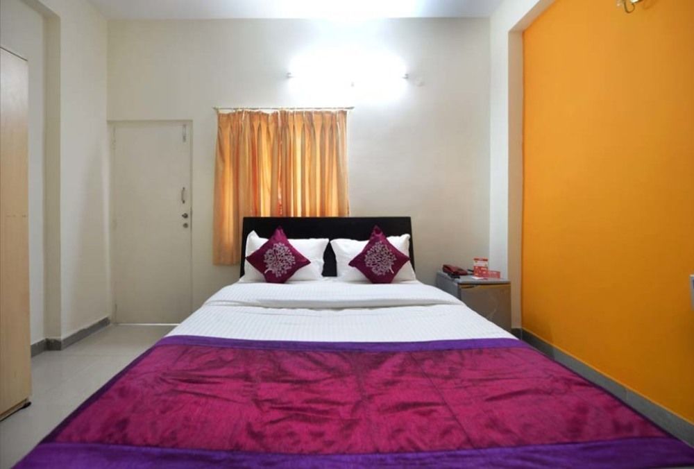 Super Collection O Begumpet Formerly Alpine Glow Sunrise حيدر أباد المظهر الخارجي الصورة